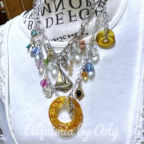 Alquimia Multicolor Charm Necklace - Picture 8 of 8